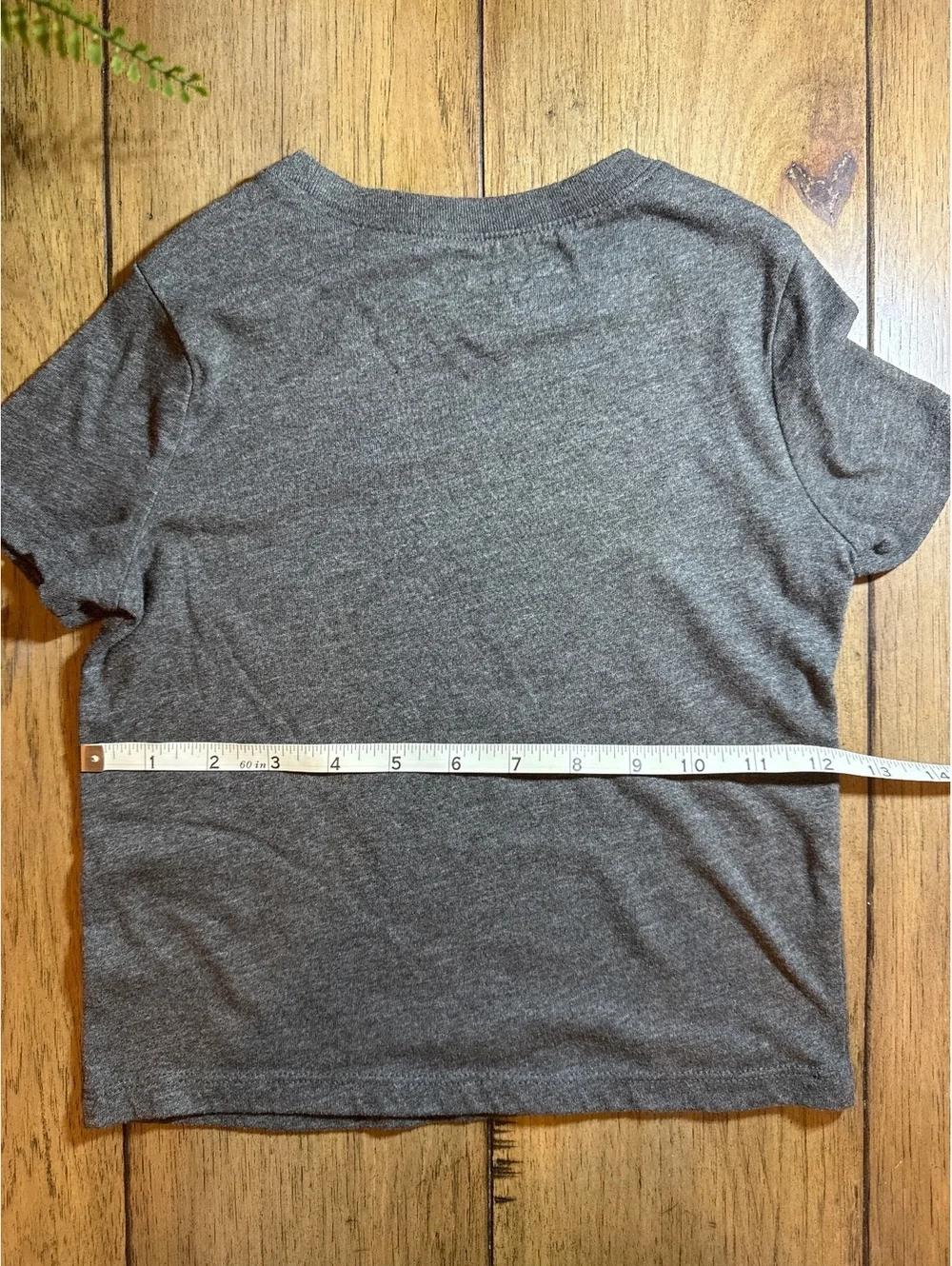 Old Navy “I Dig Dinos” Boys Graphic Tee – Size 4T